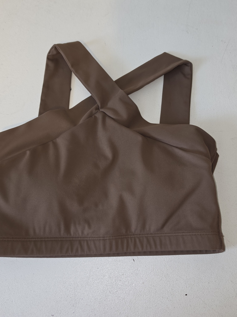 Brown Cross-Back Sports Bra - Women’s Supportive Activewear